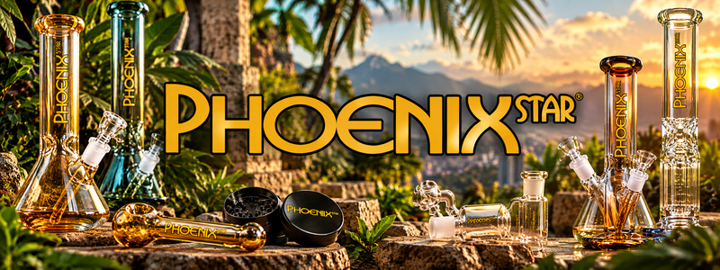 Phoenix Star: banner con logotipo dorado y bongs de vidrio