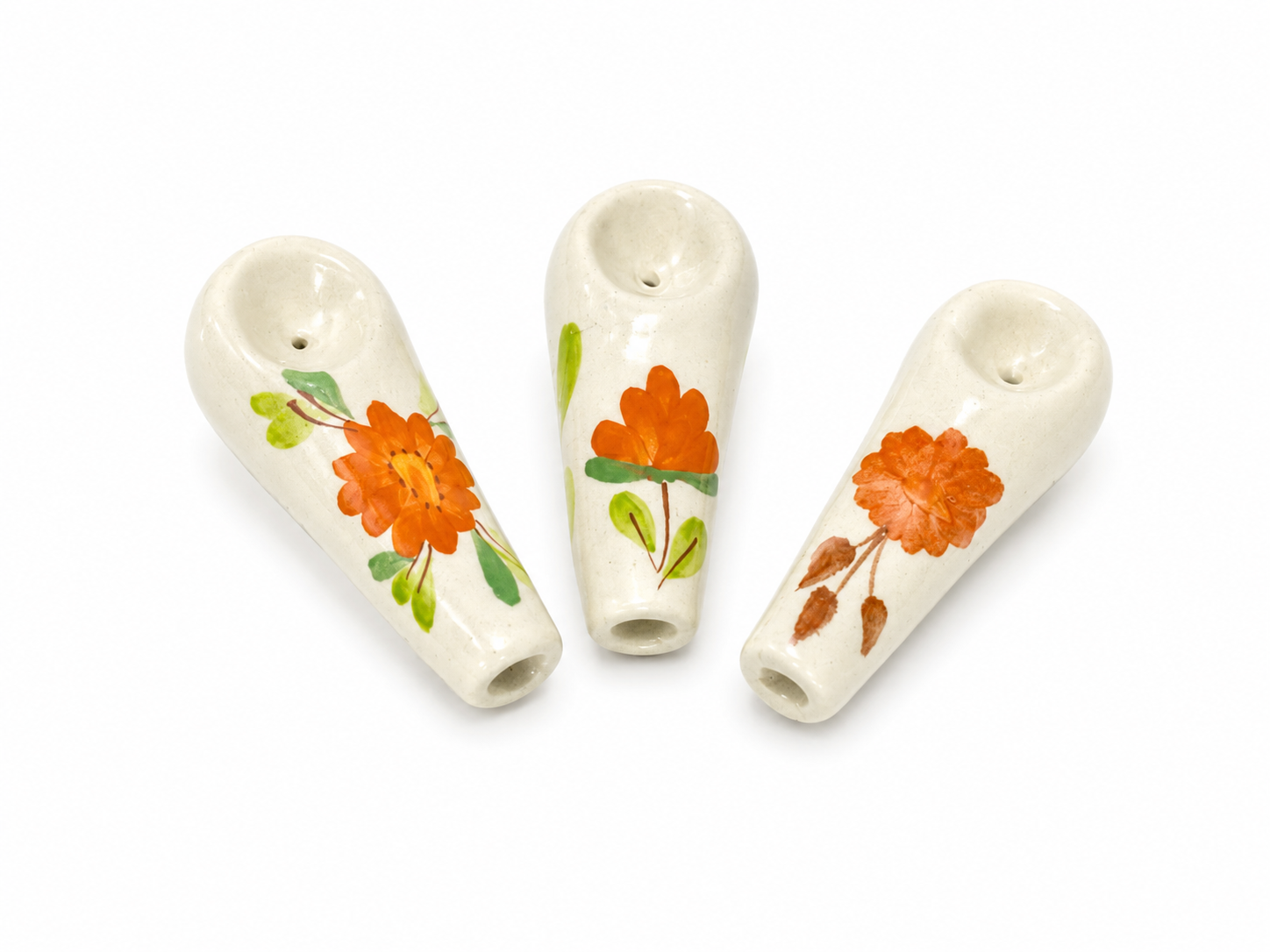 Pipa de cerámica con diseño floral